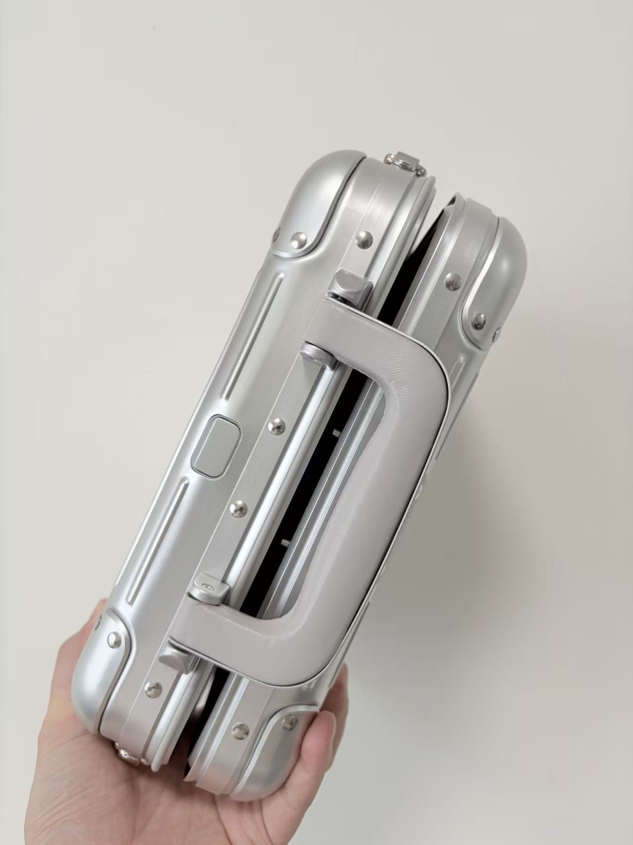 RMW Style Bag Aluminum Magnesium Carry Case Crossbody Travel Storage Box
