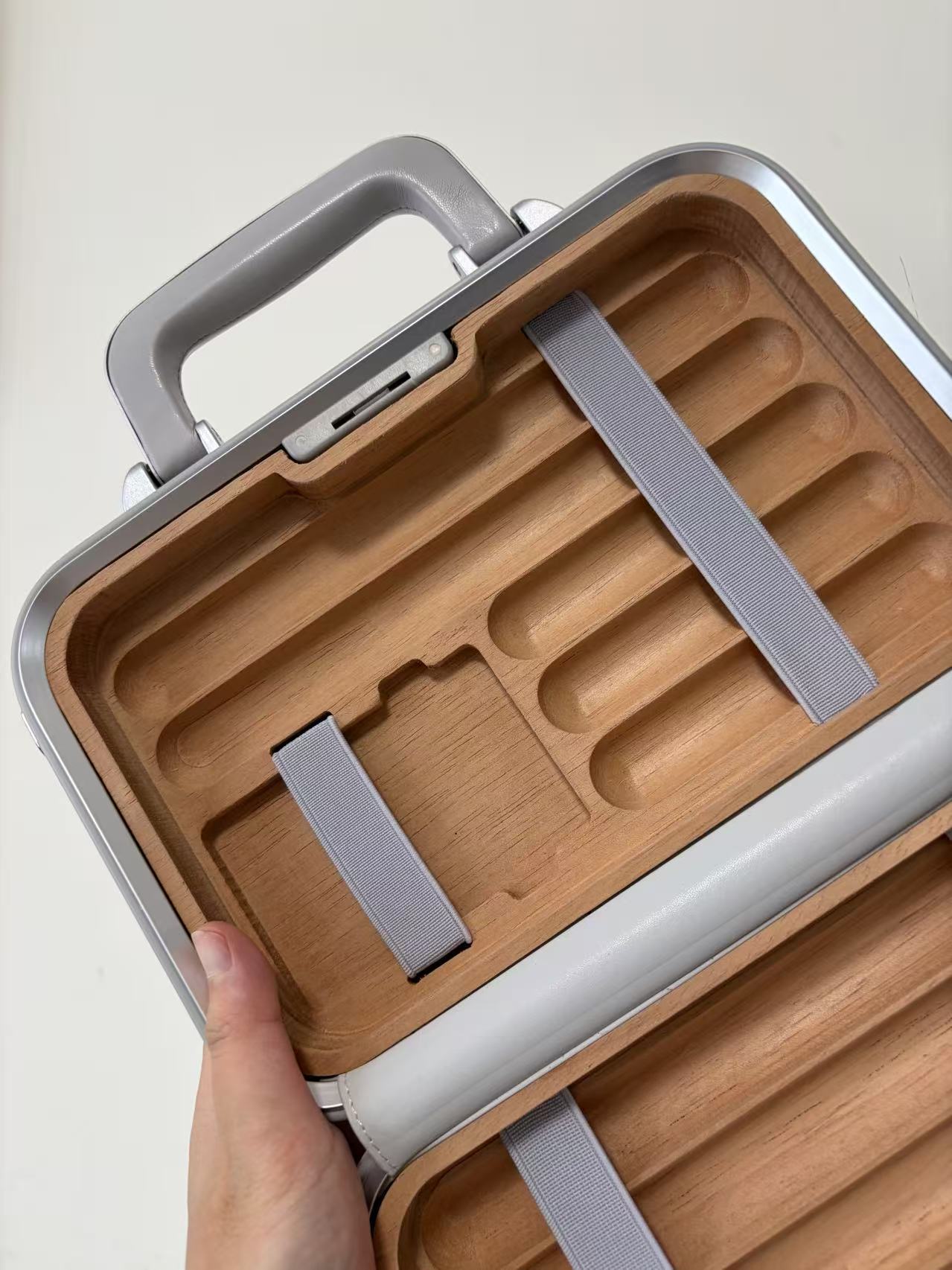 RMW Style Bag Aluminum Magnesium Carry Case Crossbody Travel Storage Box
