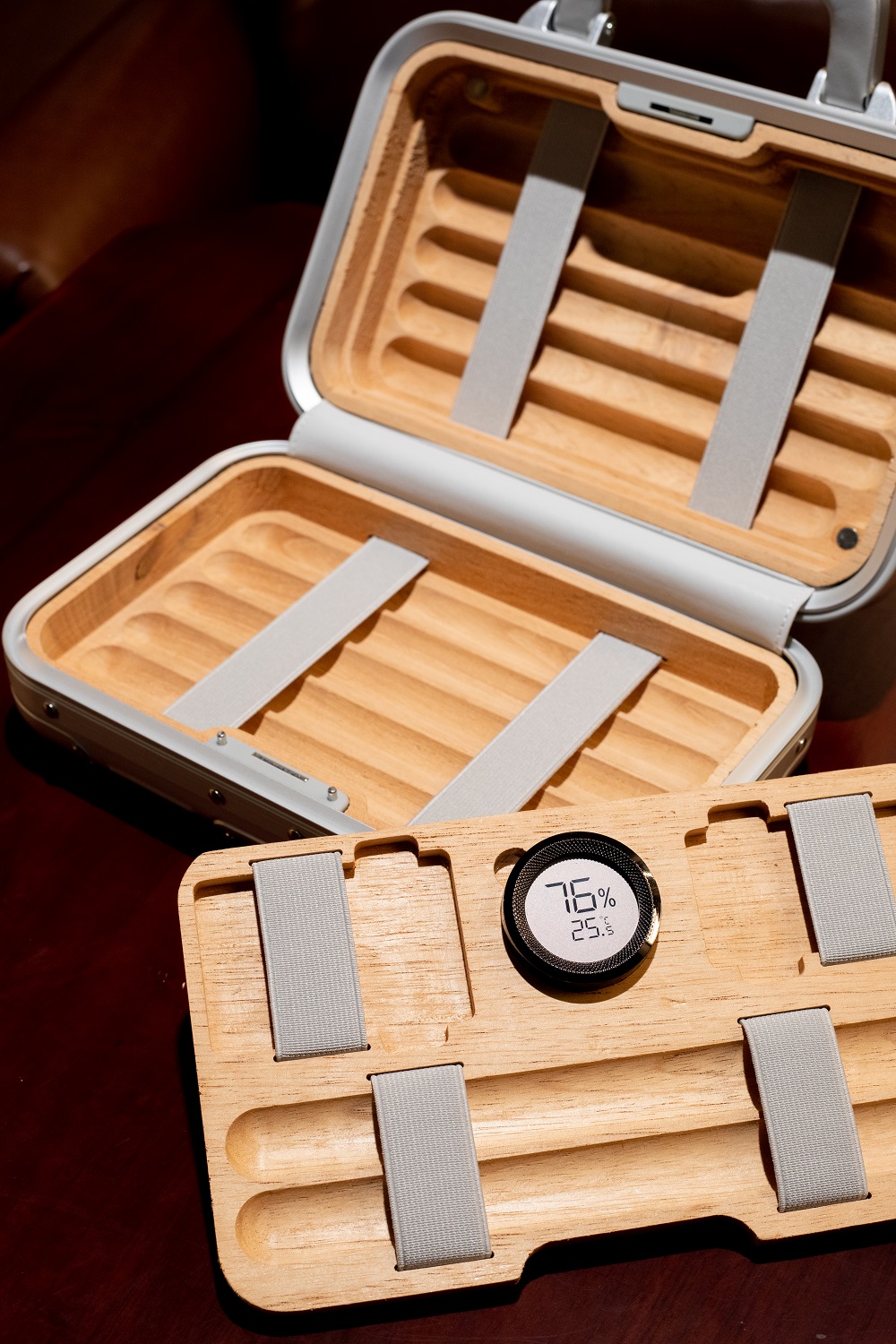 3-Layer RMW Style Aluminum Magnesium Travel Storage Case | Luxury Cedar Wood Humidor Organizer