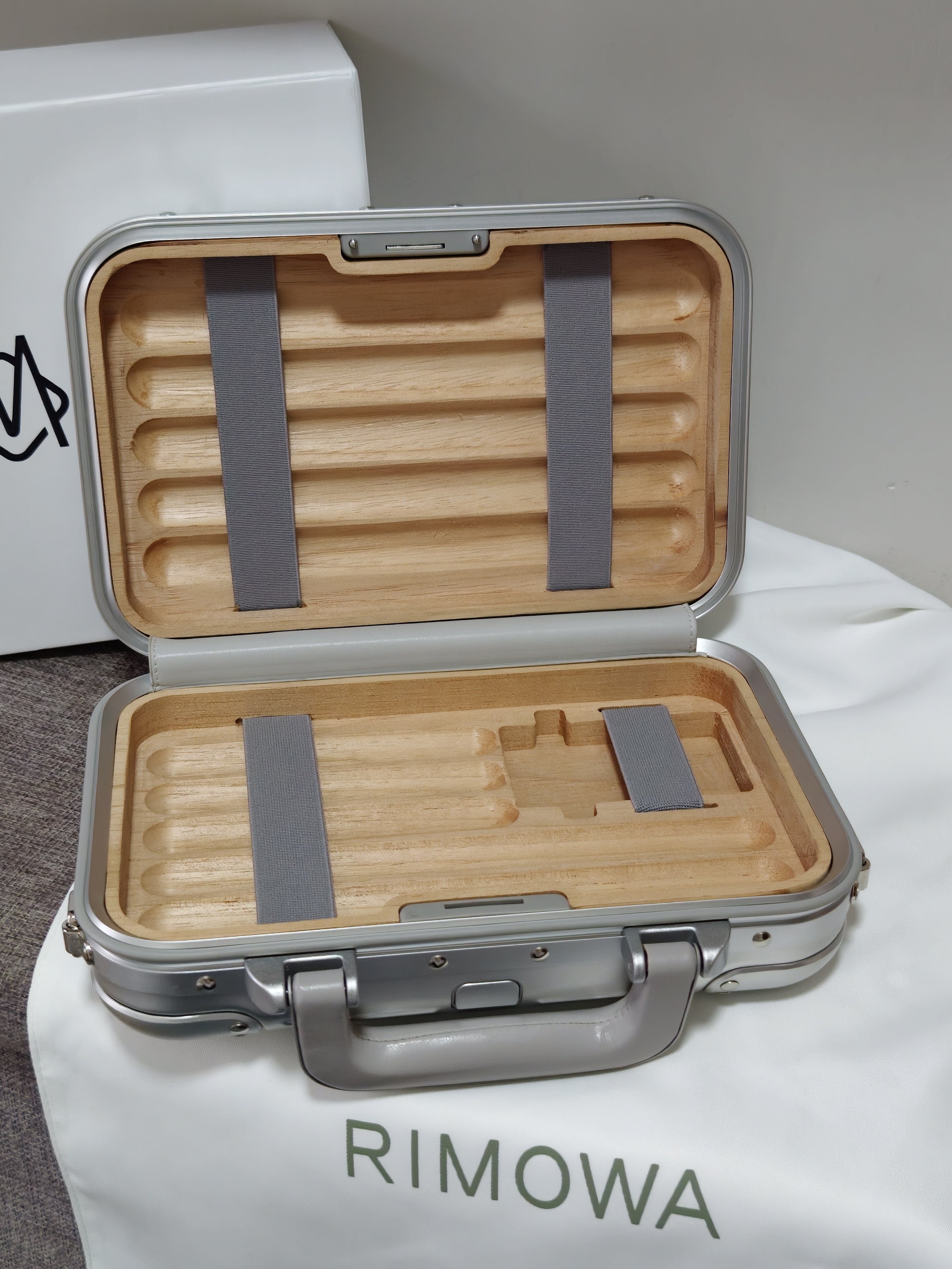 RIMOWA Original Bag Aluminum Magnesium Carry Case Crossbody Travel Storage Box