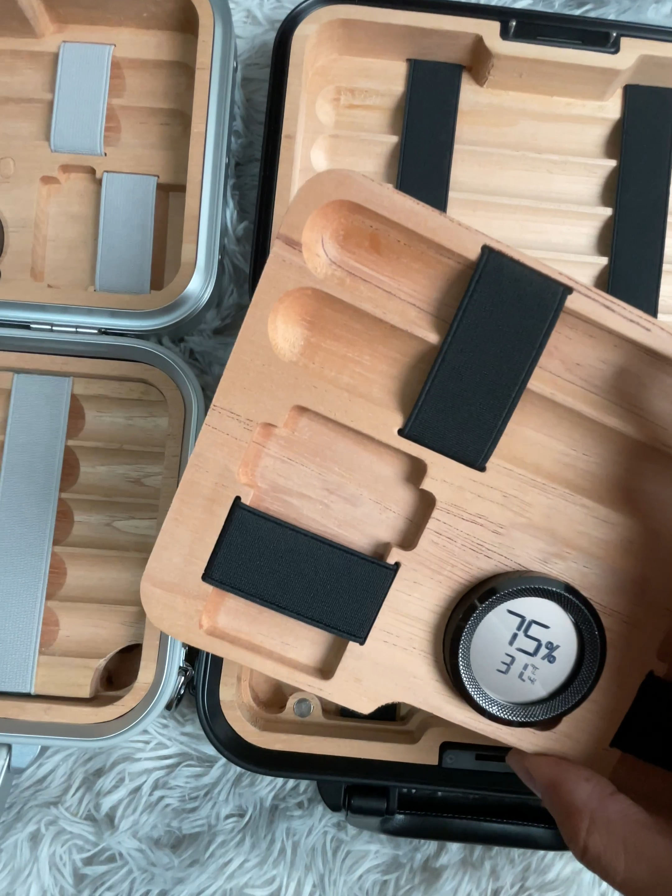 3-Layer RMW Style Aluminum Magnesium Travel Storage Case | Luxury Cedar Wood Humidor Organizer