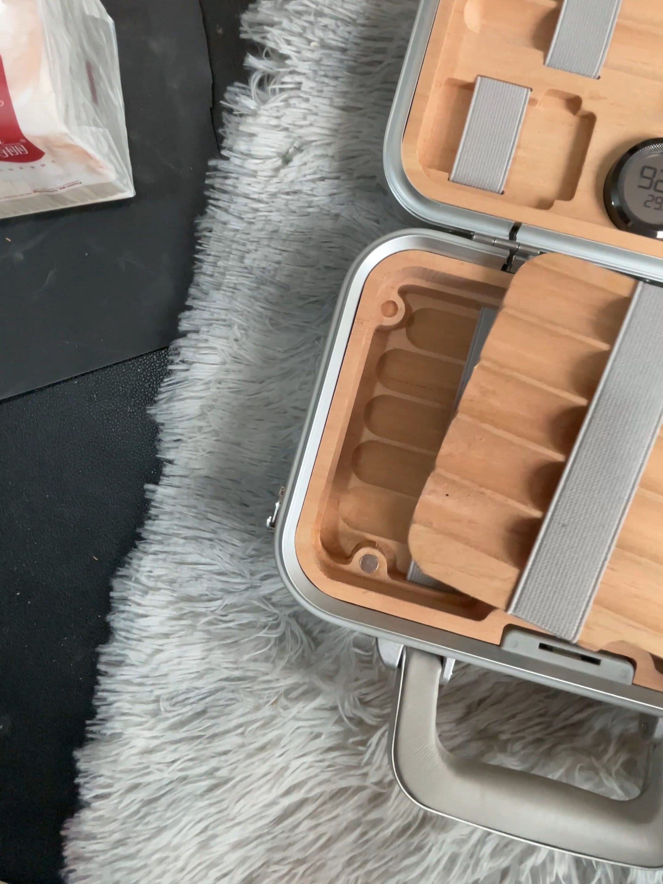 3-Layer RMW Style Aluminum Magnesium Travel Storage Case | Luxury Cedar Wood Humidor Organizer