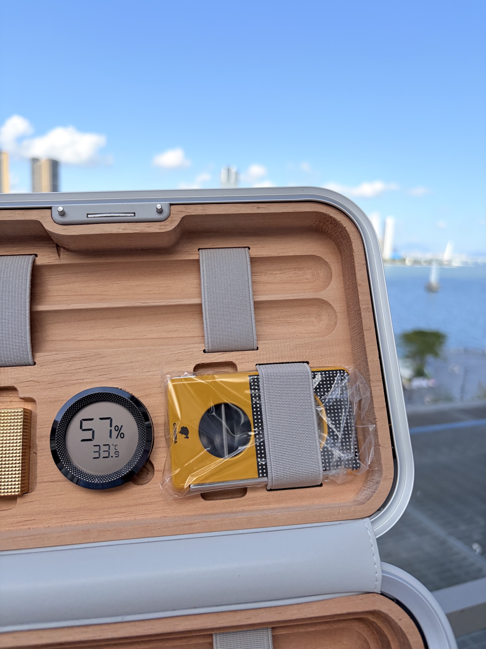 3-Layer RMW Style Aluminum Magnesium Travel Storage Case | Luxury Cedar Wood Humidor Organizer