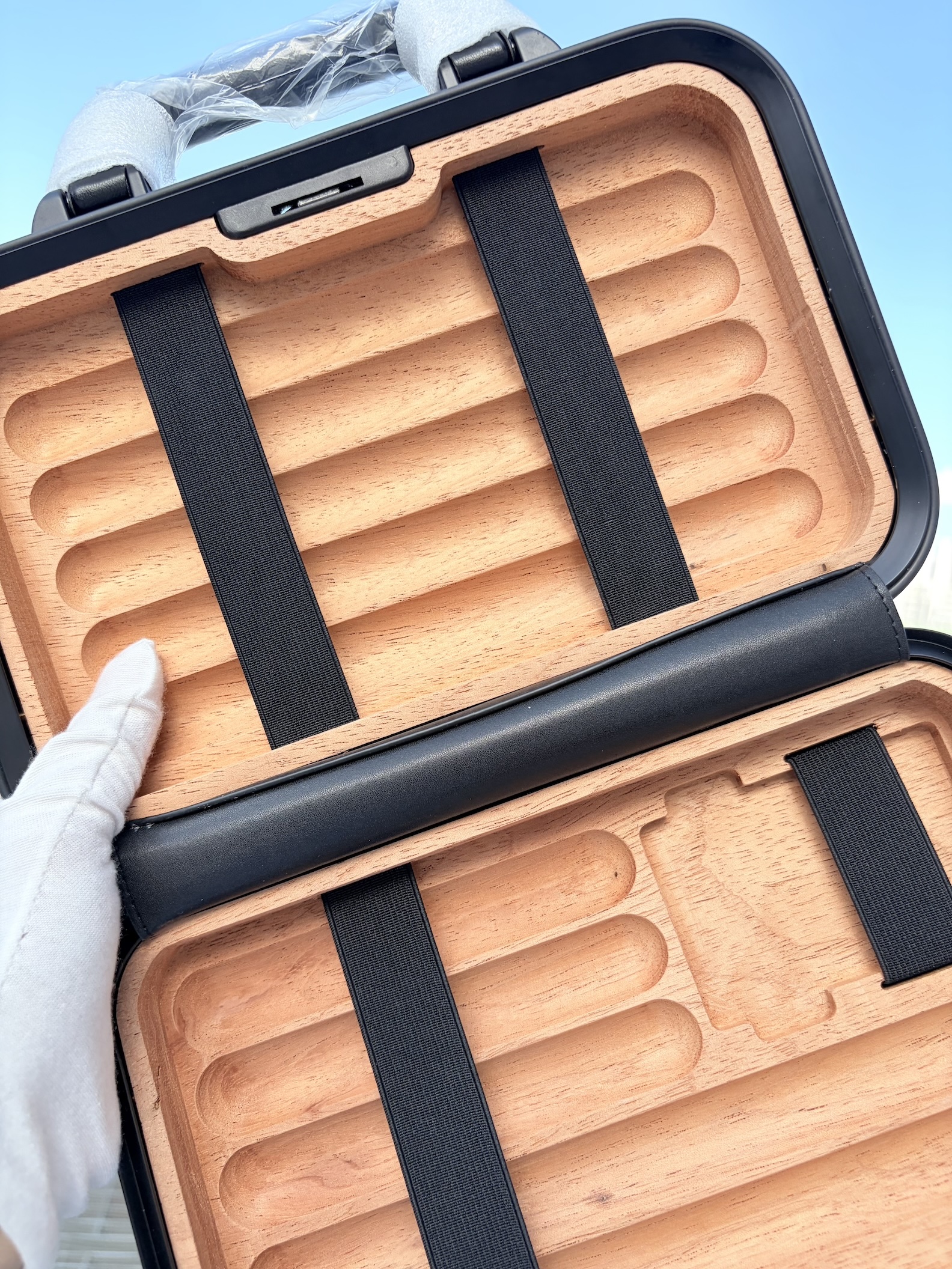 RMW Style Bag Aluminum Magnesium Carry Case Crossbody Travel Storage Box | Black