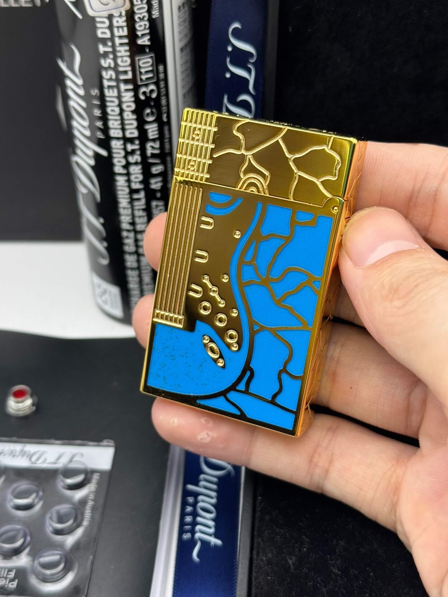 ST Dupont Ligne 2 Fender Lacquered Blue & Gold Lighter