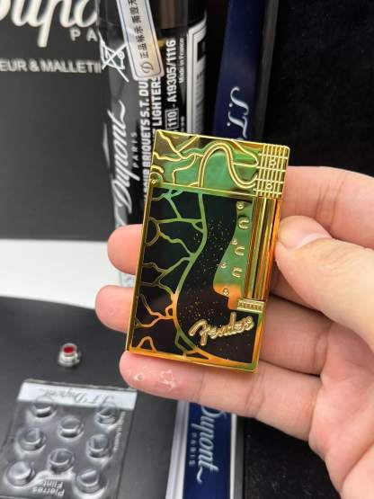 ST Dupont Ligne 2 Fender Lacquered Black & Gold Lighter