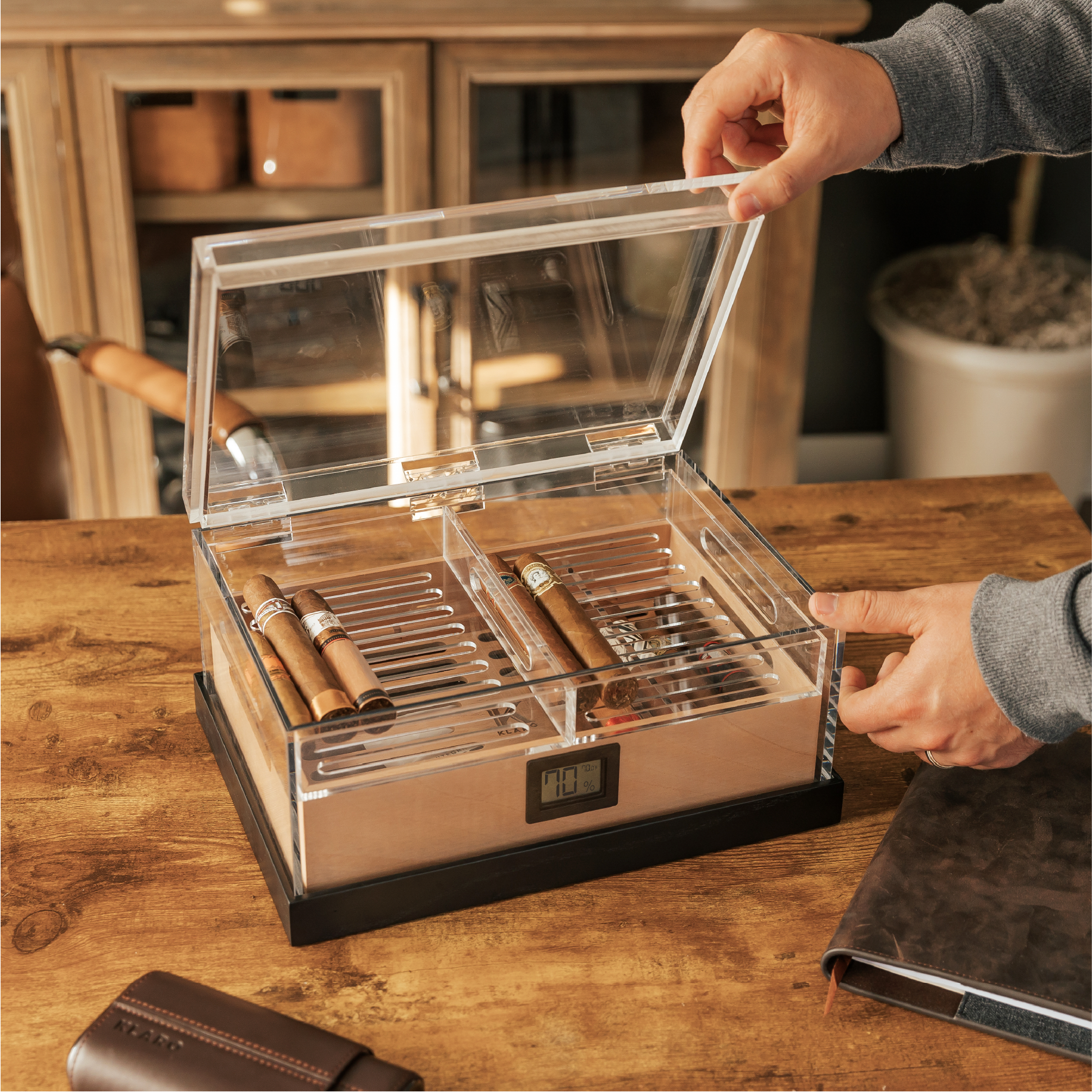 Felix Pro Tupperdor - Acrylic Humidor