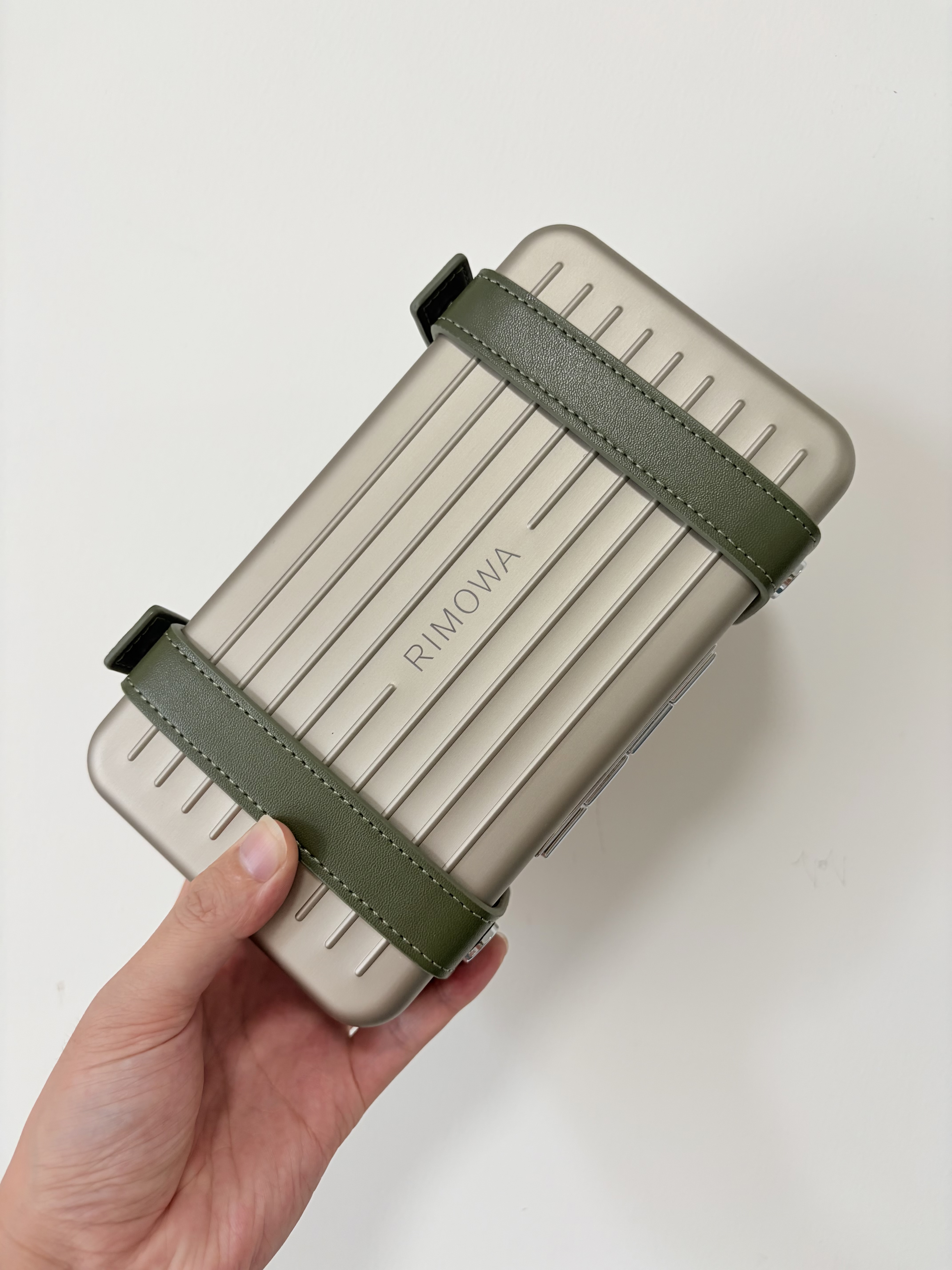 Champagne Green Luxury Cigar Travel Case – No Hygrometer RMW Style Portable Box