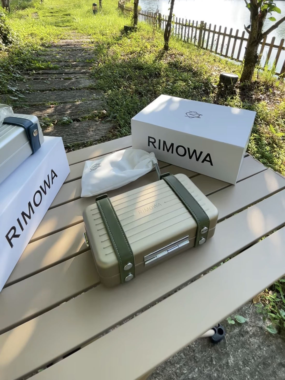 Champagne Green Luxury Cigar Travel Case – No Hygrometer RMW Style Portable Box