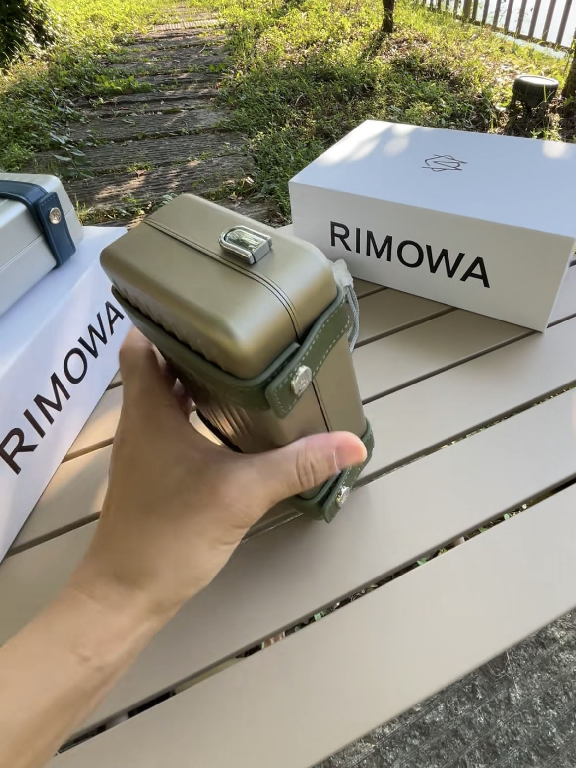 Champagne Green Luxury Cigar Travel Case – No Hygrometer RMW Style Portable Box
