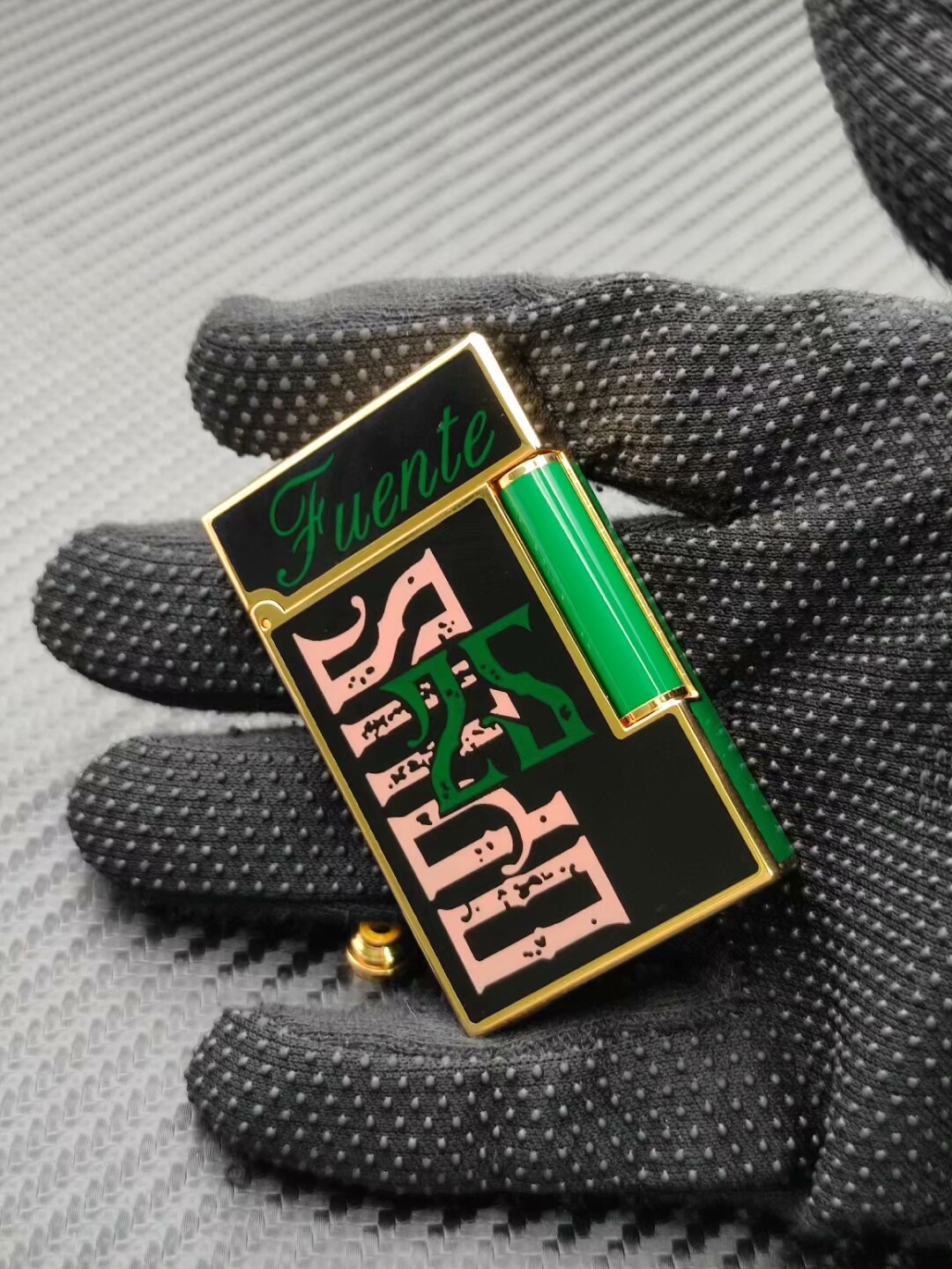 ST Dupont Arturo Fuente Limited Edition Butane Lighter Gift Box | Limited Edition