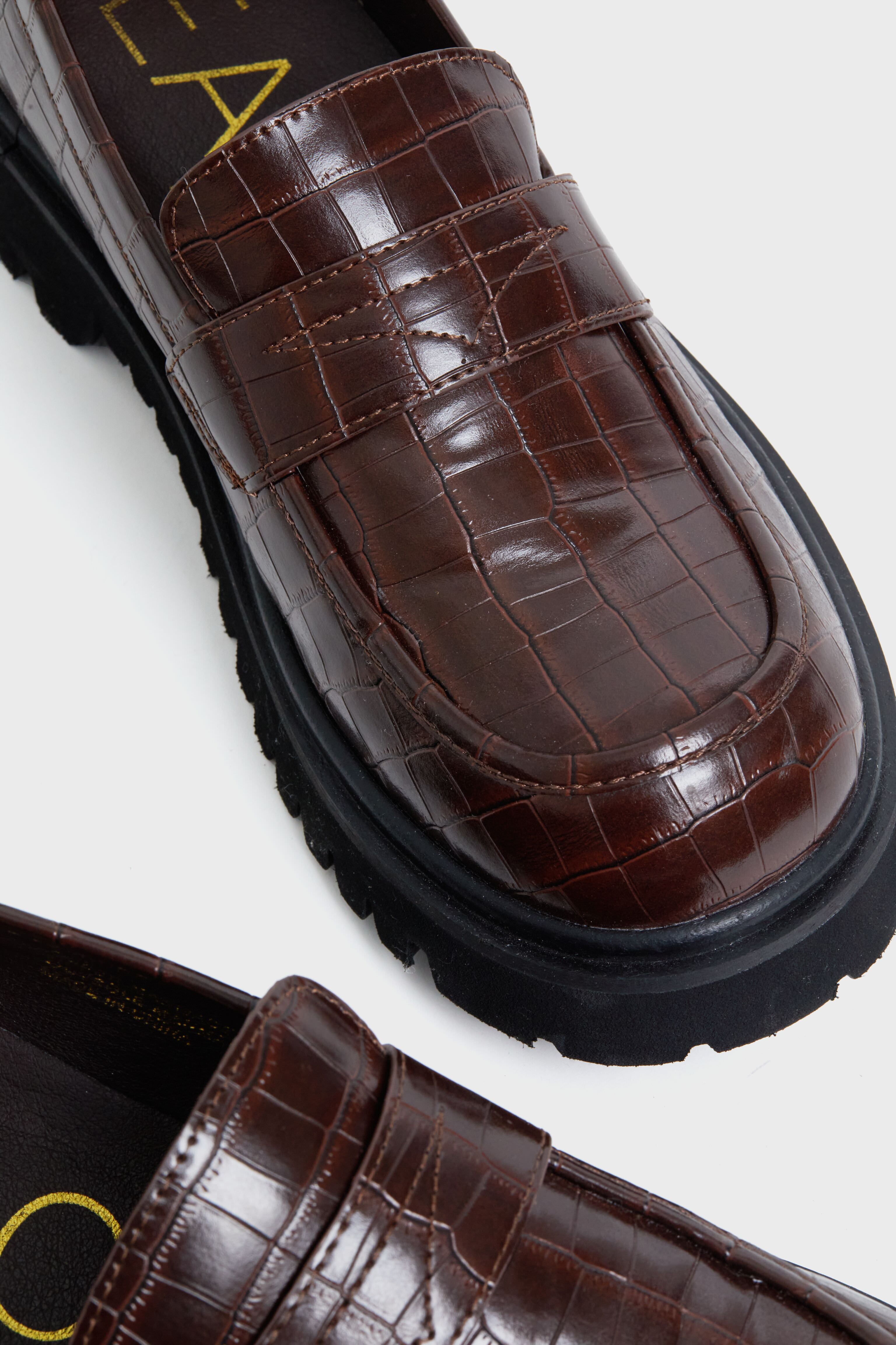 Chocolate Laguna Loafers-Charming Tale Store
