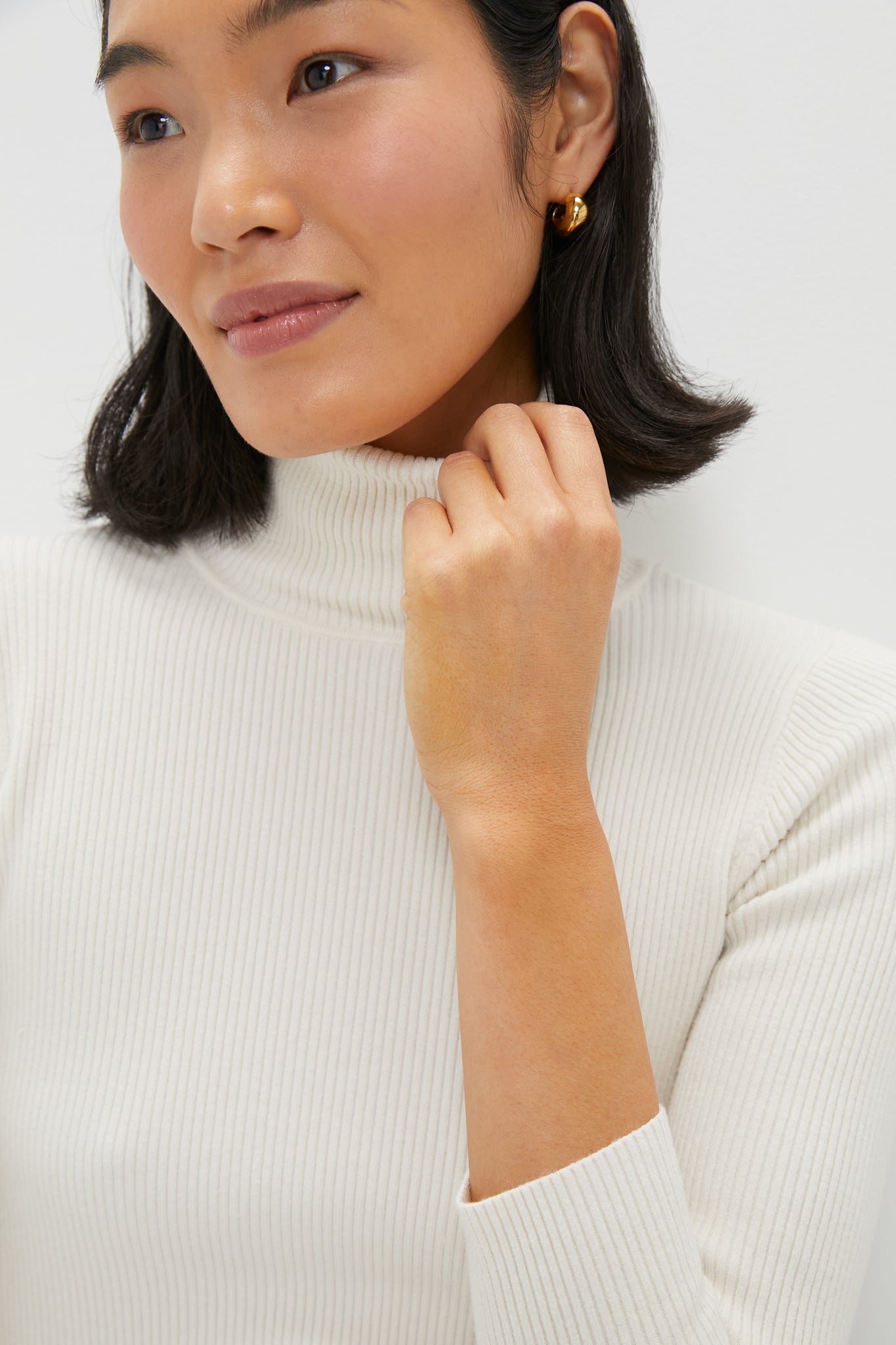 Winter White Arlo Ribbed Turtleneck-Charming Tale Store