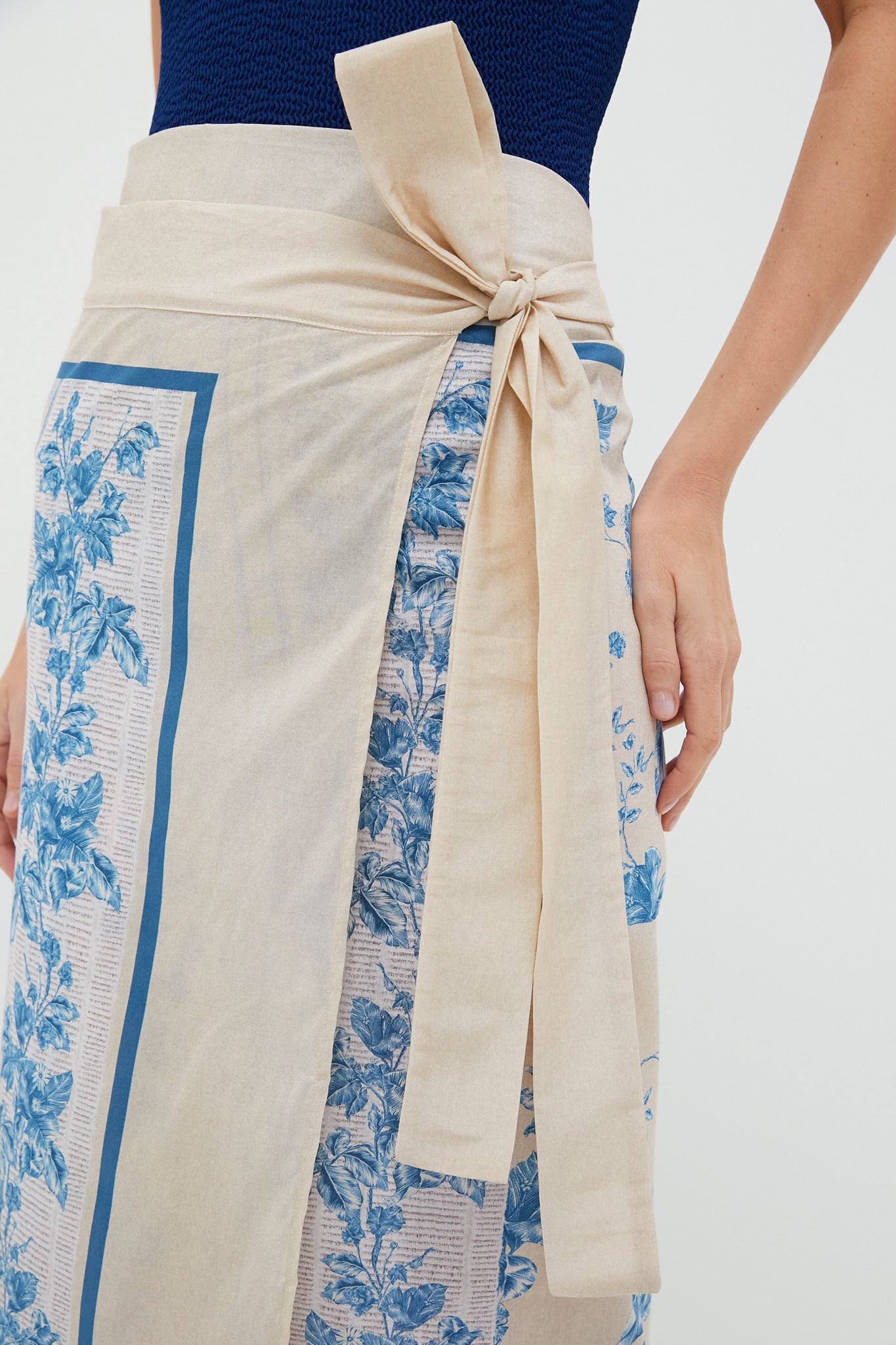 Bougainvillea Lavanda Pareo-Charming Tale Store