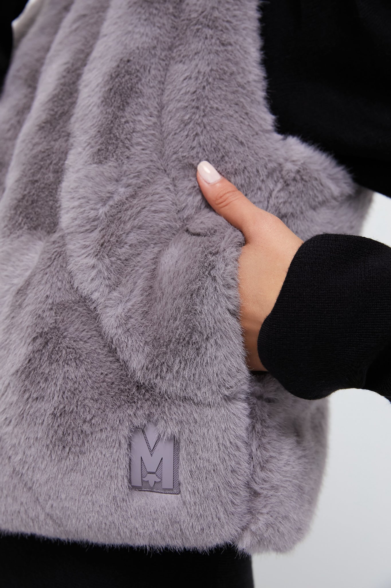 Carbon Ginny Vest-Charming Tale Store