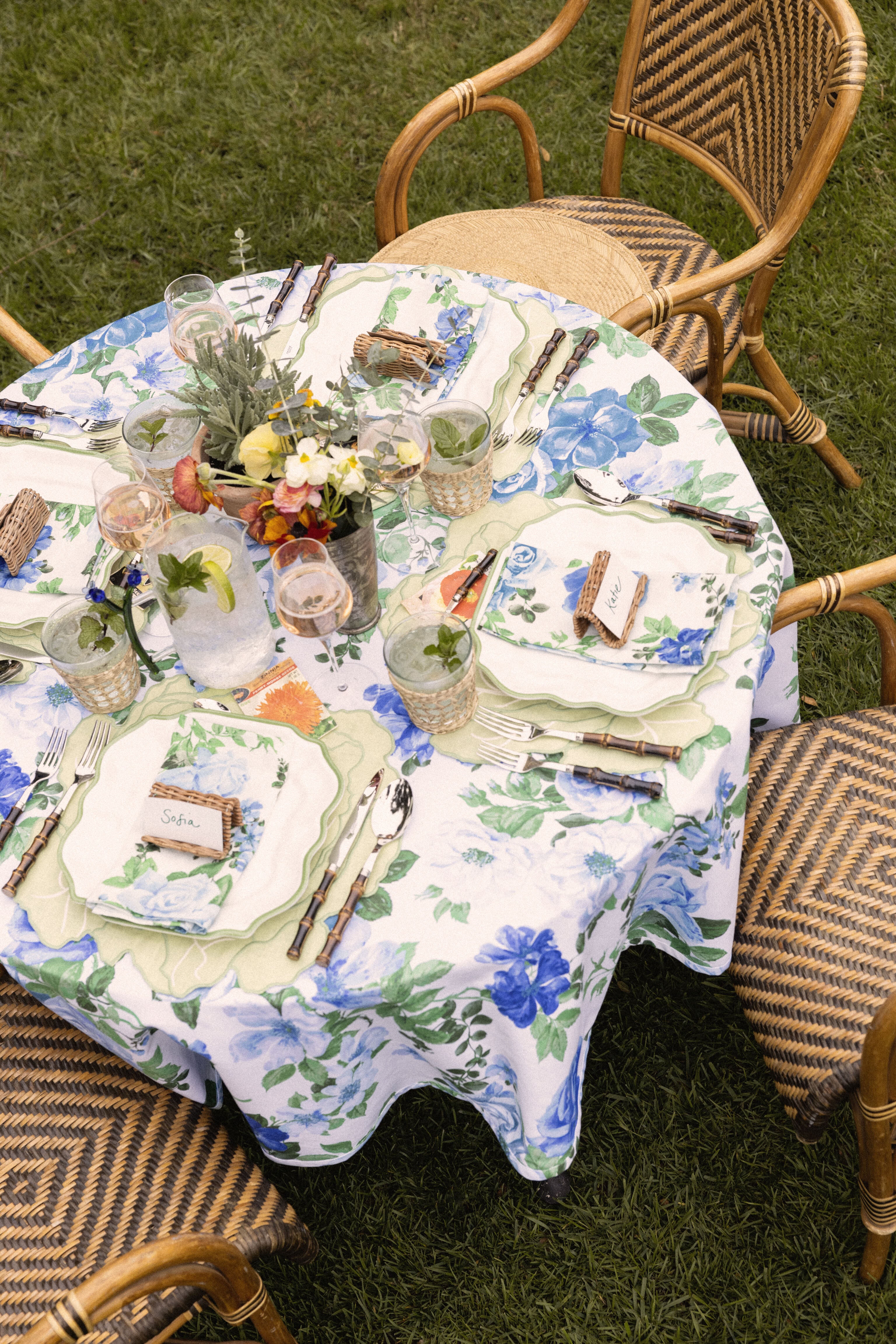 Cerulean Garden Round Tablecloth-Charming Tale Store