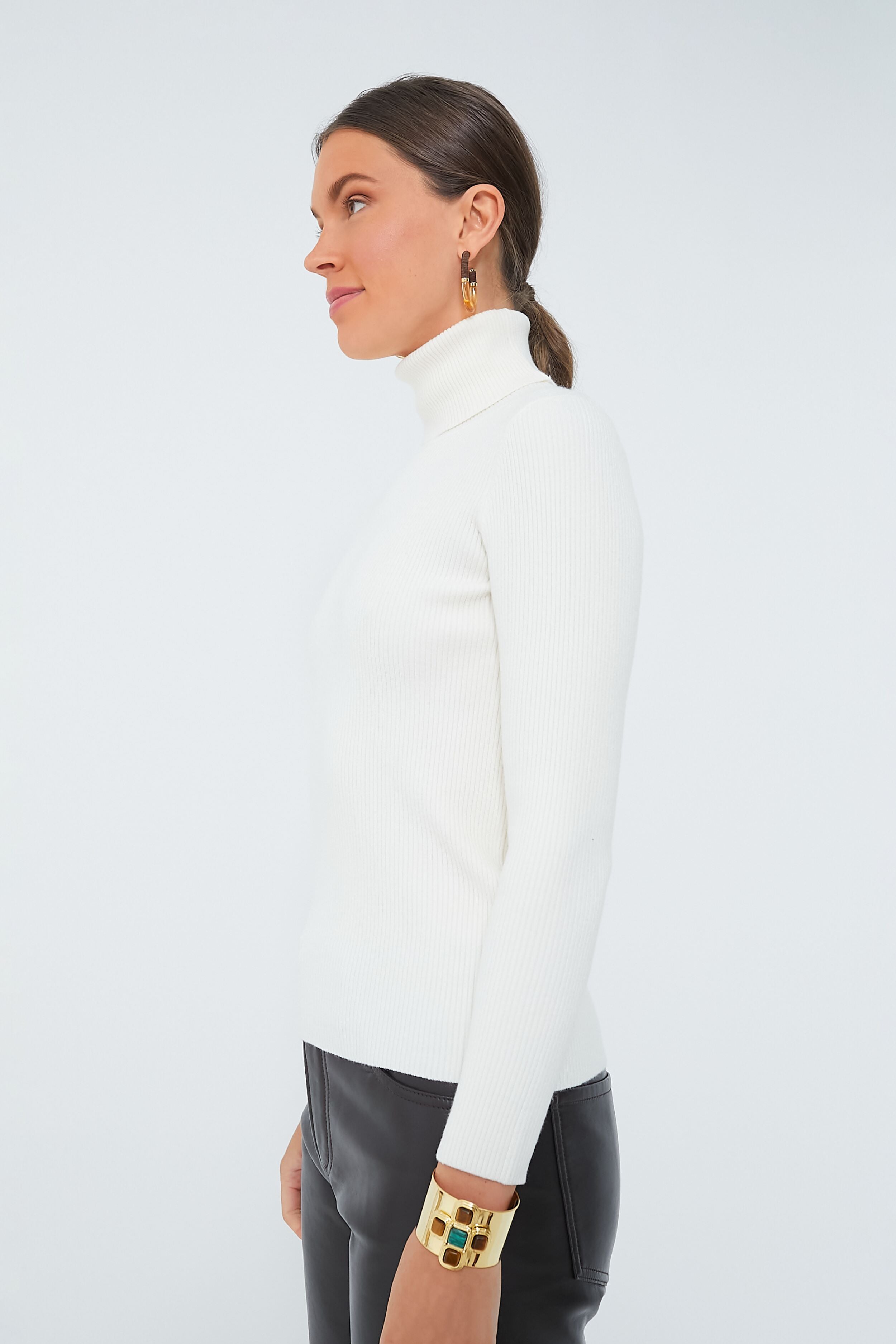 Winter White Andover Ribbed Turtleneck-Charming Tale Store