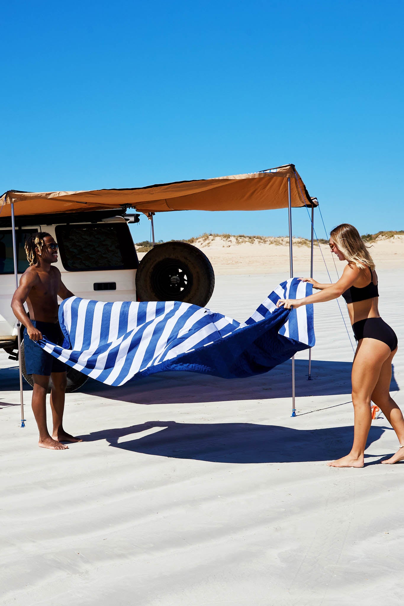 Whitsunday Blue Picnic Blanket-Charming Tale Store