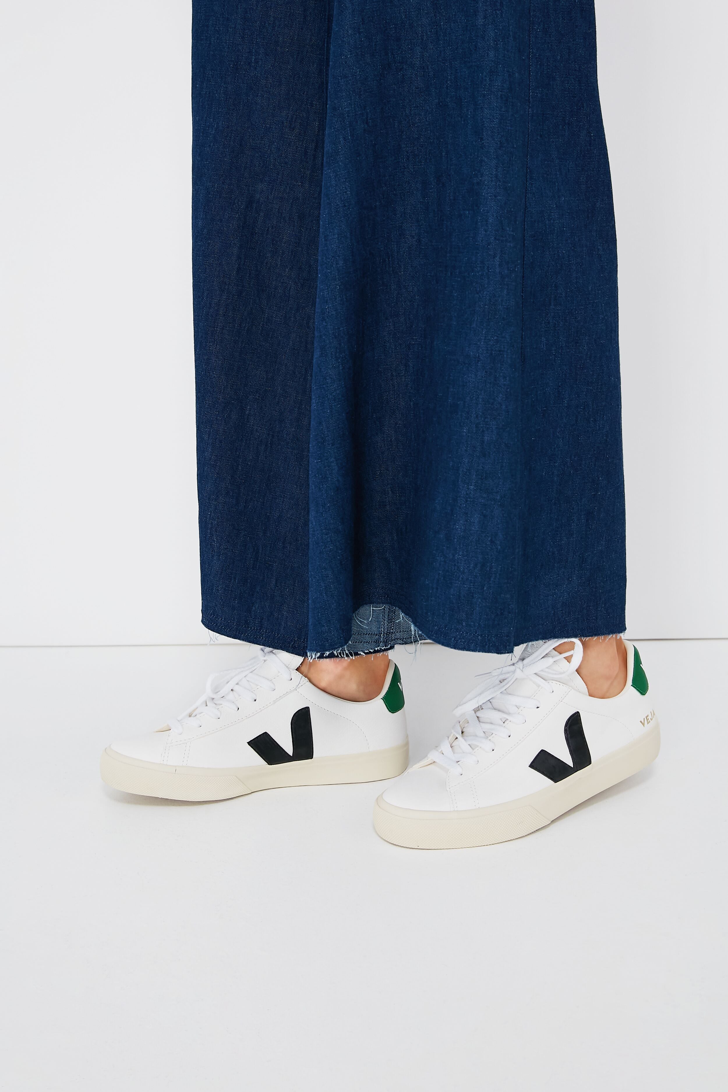 Extra-White Black Emeraude Campo Sneakers-Charming Tale Store