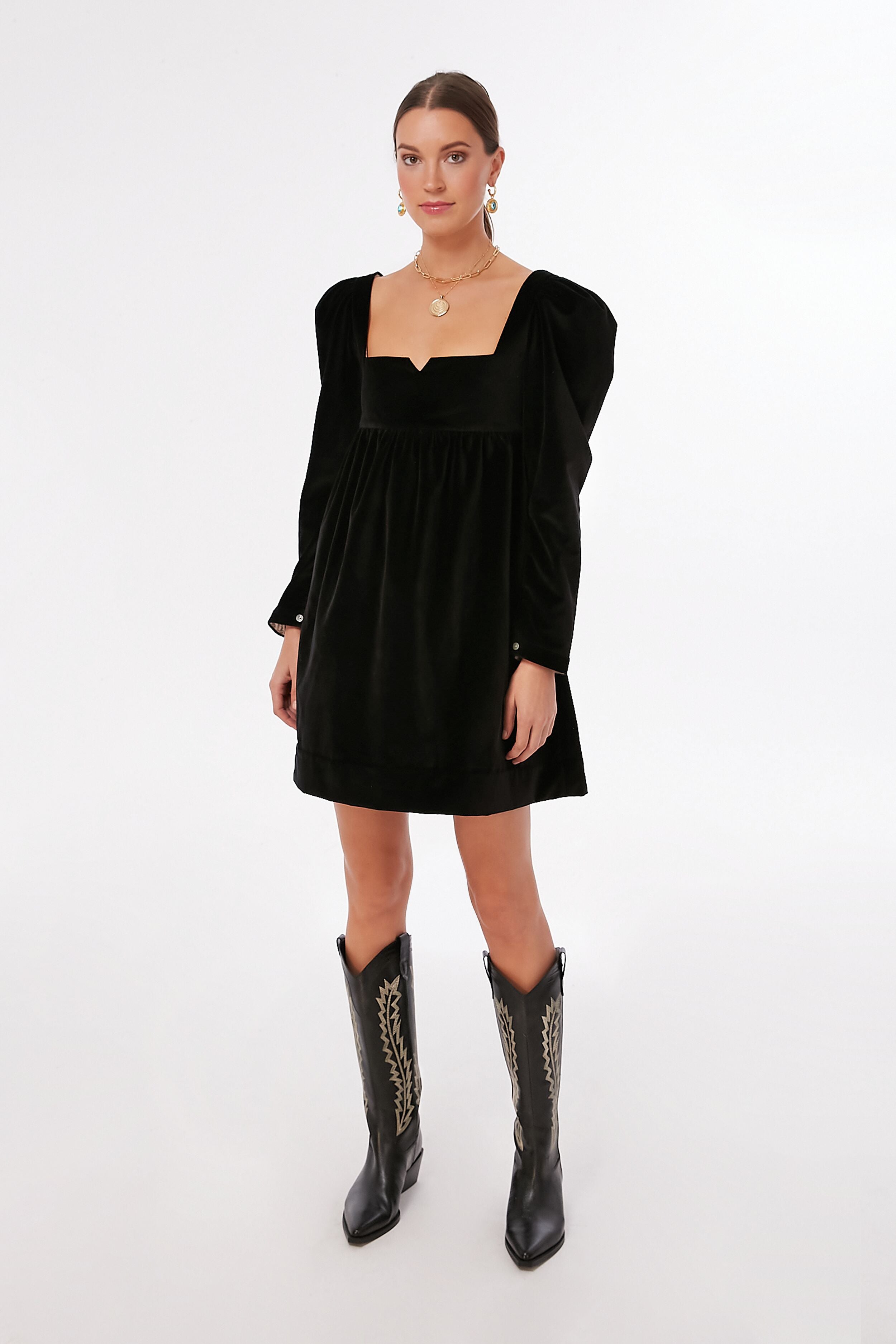 Eva Onyx Velvet Dress-Charming Tale Store