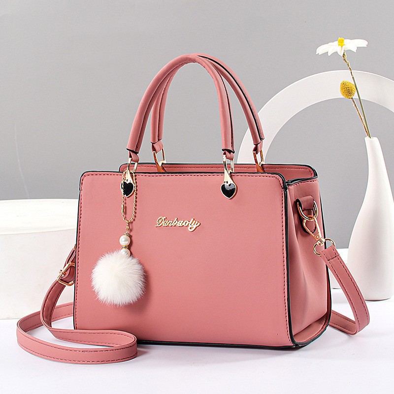 Classic Croc-Embossed PU Shoulder Bag for Modern Women