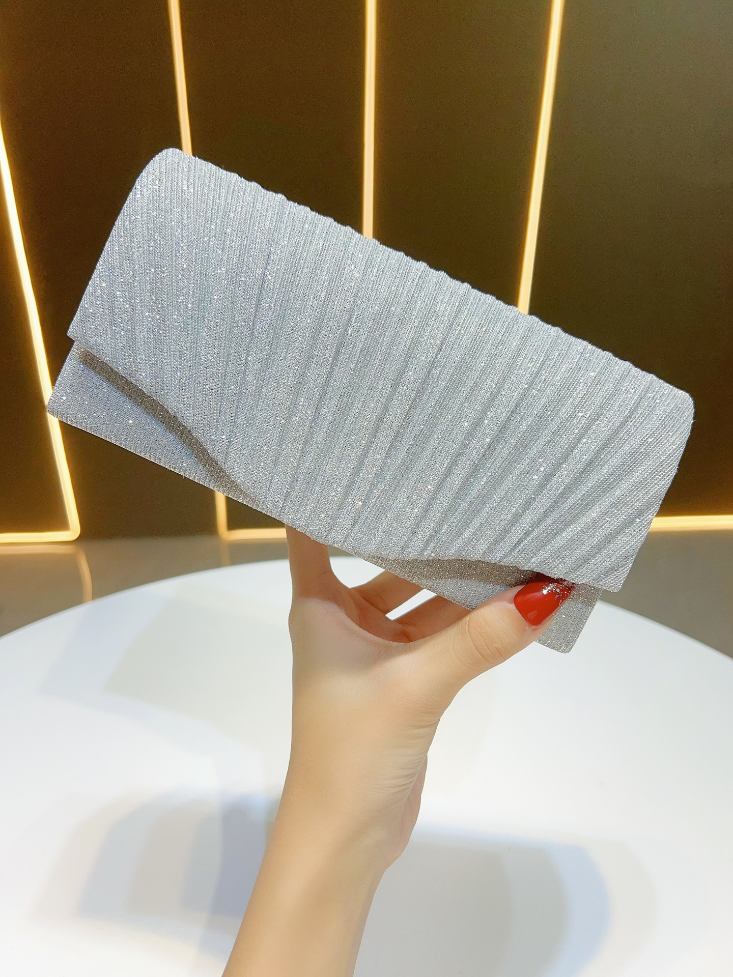 Premium PU/Leather Clutch — Sleek Design for Modern Women