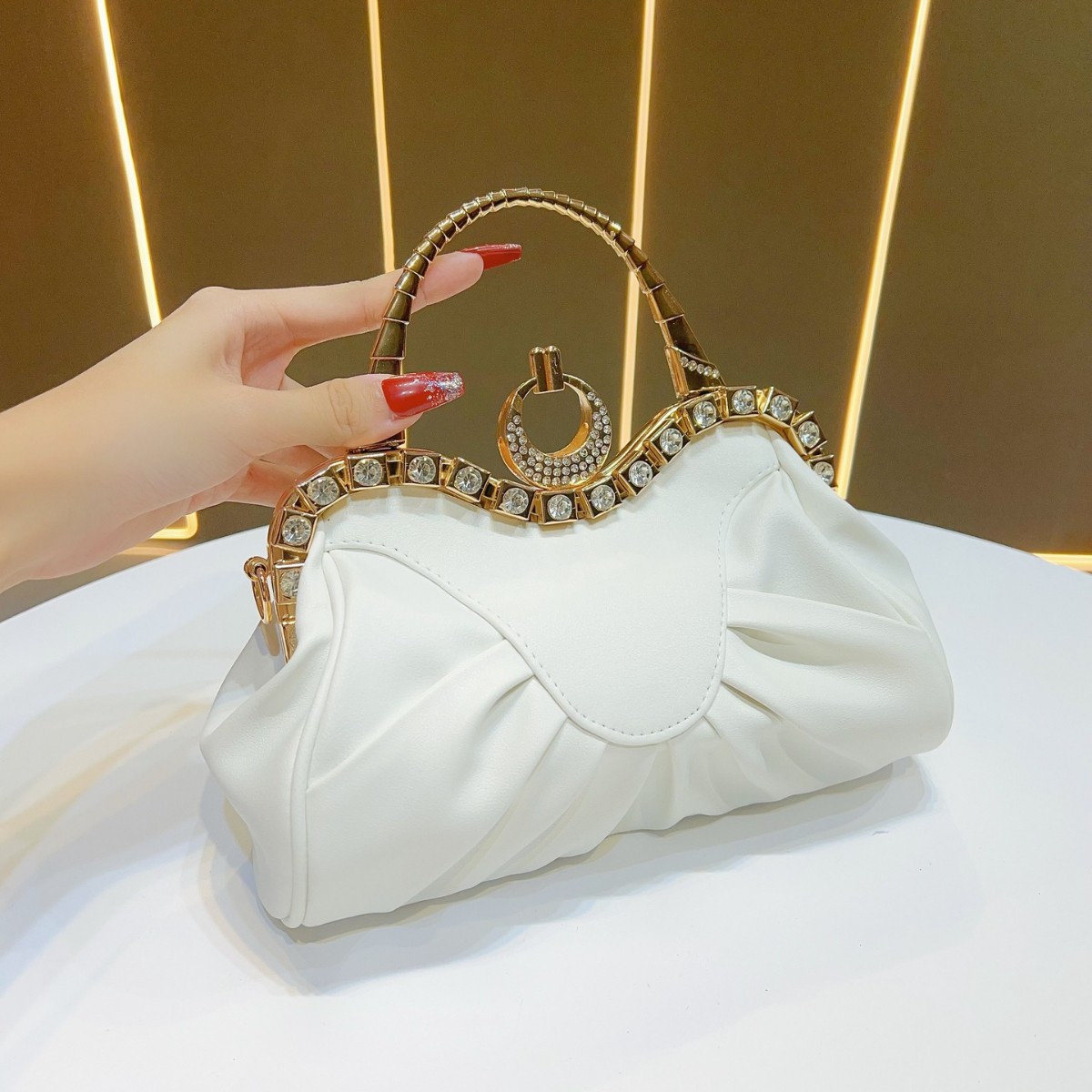 Trendy Handheld Bag — Perfect for Dates, Nights Out & Travel