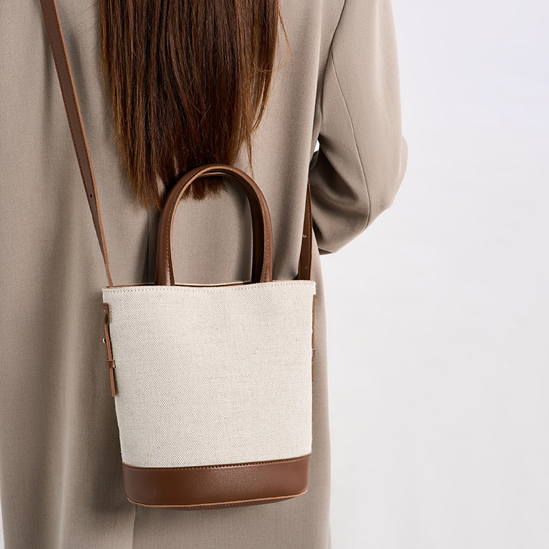 Light Luxury Korean Version 2025 New Patchwork Handbag Bucket Bag Versatile Color-Block Simple Fashion High-End Crossbody Bag-pliege