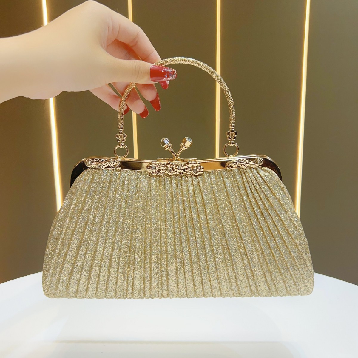 Daily Essential Clutch — Simple, Soft, and Durable