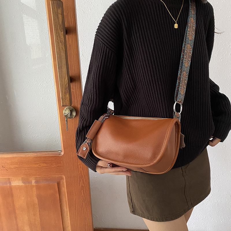 First Layer Cowhide Bag Women'S New Autumn And Winter Dumpling Bag Women'S Crossbody Bag Large Capacity Shoulder Bag Genuine Leather Women'S Bag Trendy-pliege