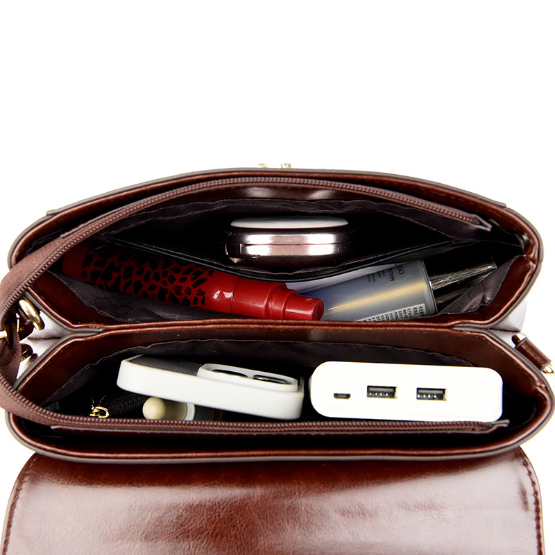 Fashionable Texture Large-Capacity Shoulder Handbag For Women 2025 New Shopping Mall Counter Women'S Bag Hand-Held Crossbody Small Square Bag-pliege