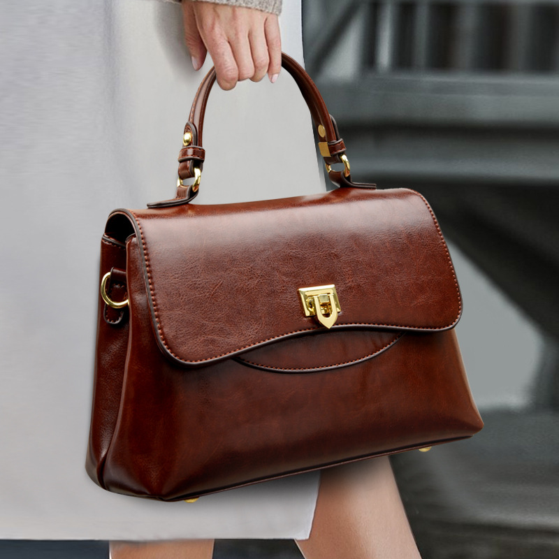 Fashionable Texture Large-Capacity Shoulder Handbag For Women 2025 New Shopping Mall Counter Women'S Bag Hand-Held Crossbody Small Square Bag-pliege