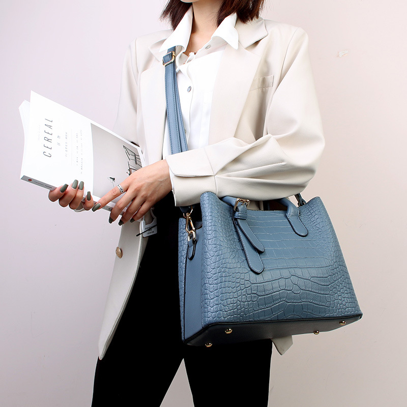  New European And American Fashion Sense Crocodile Pattern Women'S Bag High-End Versatile Foreign Style Middle-Aged Women'S Handbag-pliege