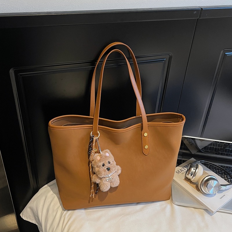 Tote Bag Large Capacity Women'S Bag New Retro Fashion Commuter Large Bag High Appearance Niche Design Women'S Shoulder Bag-pliege