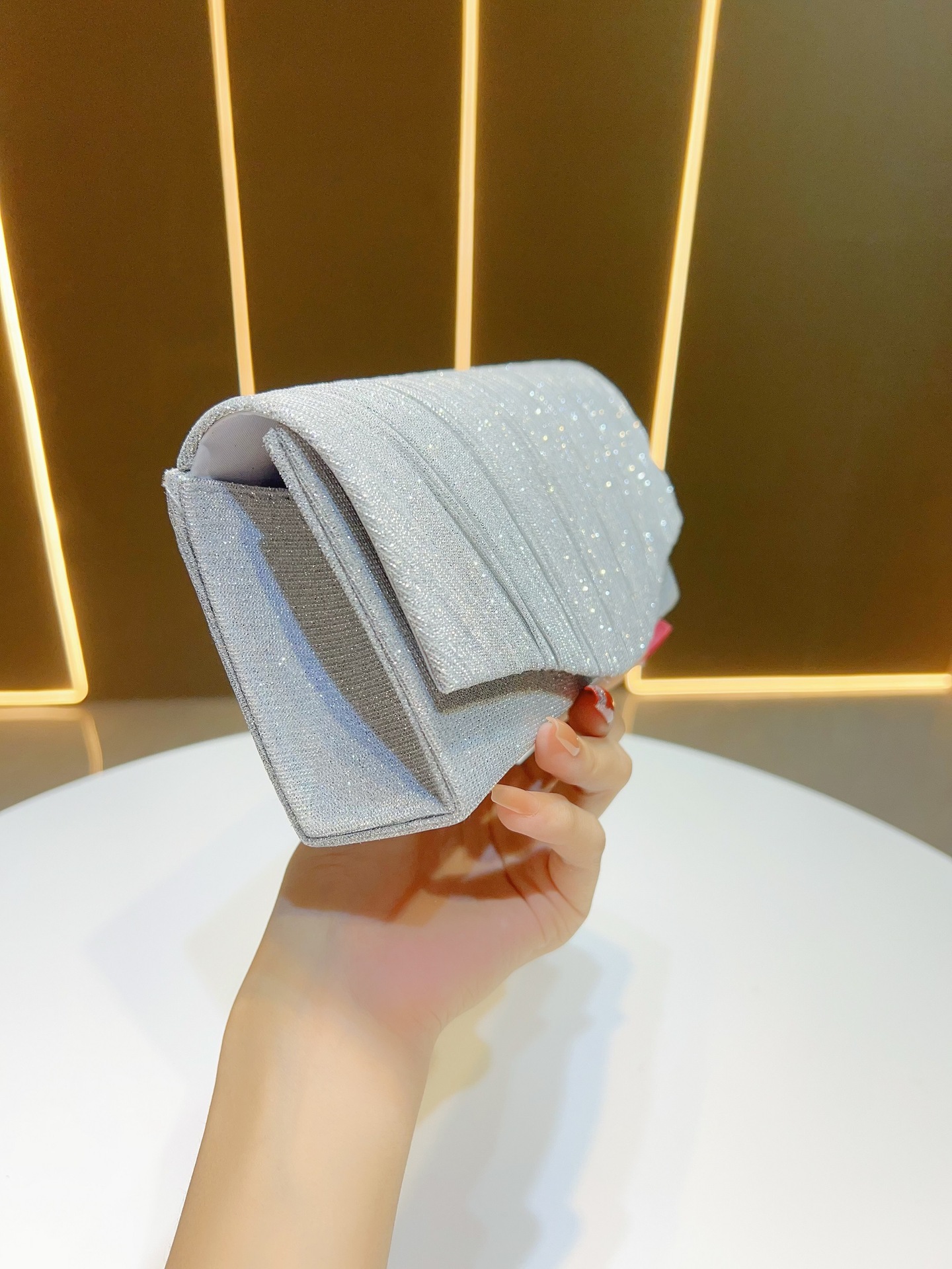 Premium PU/Leather Clutch — Sleek Design for Modern Women