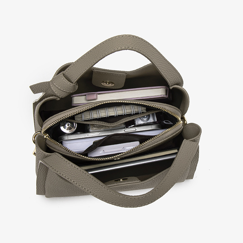 Trendy PU Shoulder Handbag — High Style on a Low Budget