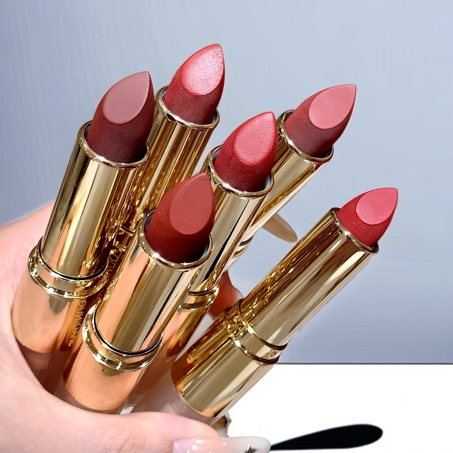 Velvet Matte Hydrating Long-lasting Lipstick