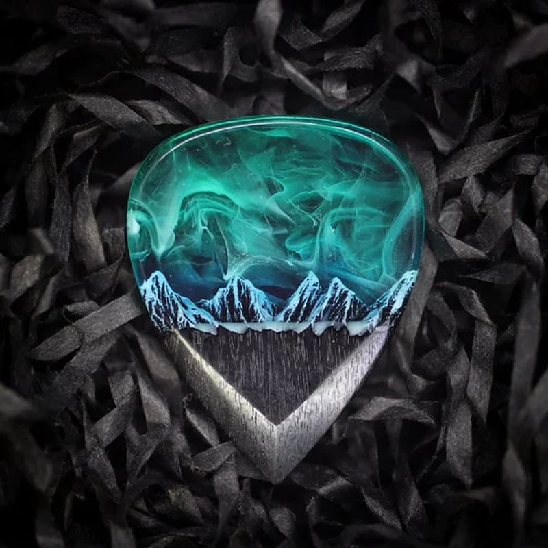 Northern Lights Guitar Pick - Best musician gift