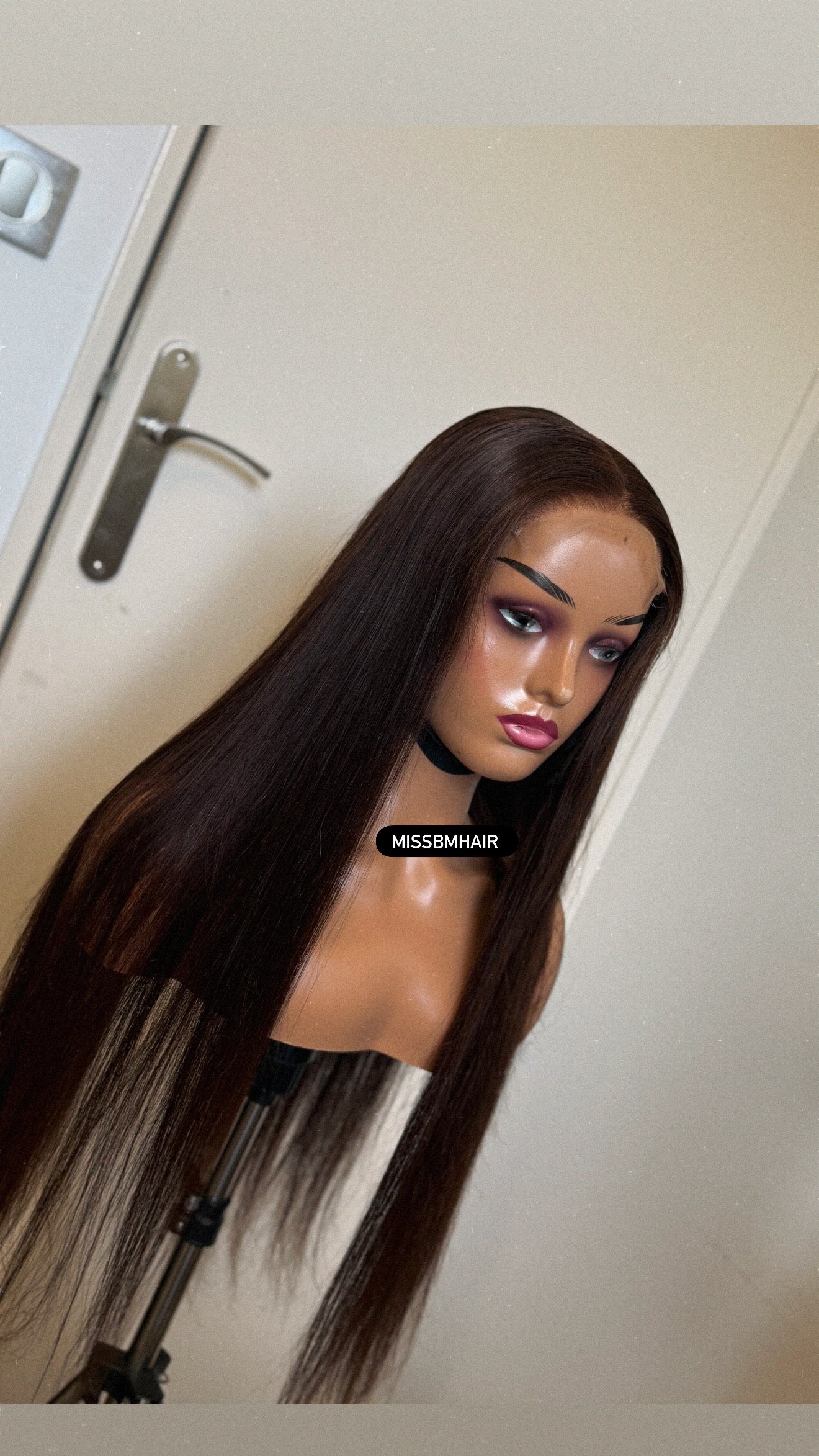 Perruque glueless en cheveux vierges humains DINAS – Prête à porter