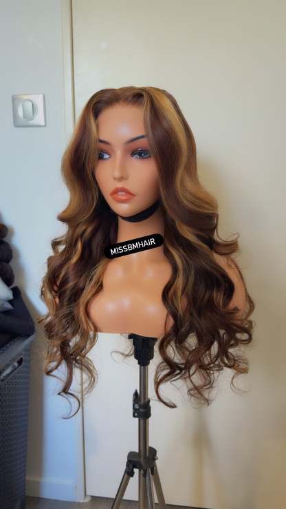 Perruque Béatrice HD Lace glueless – 100 % cheveux vierges humains | MissBMHair