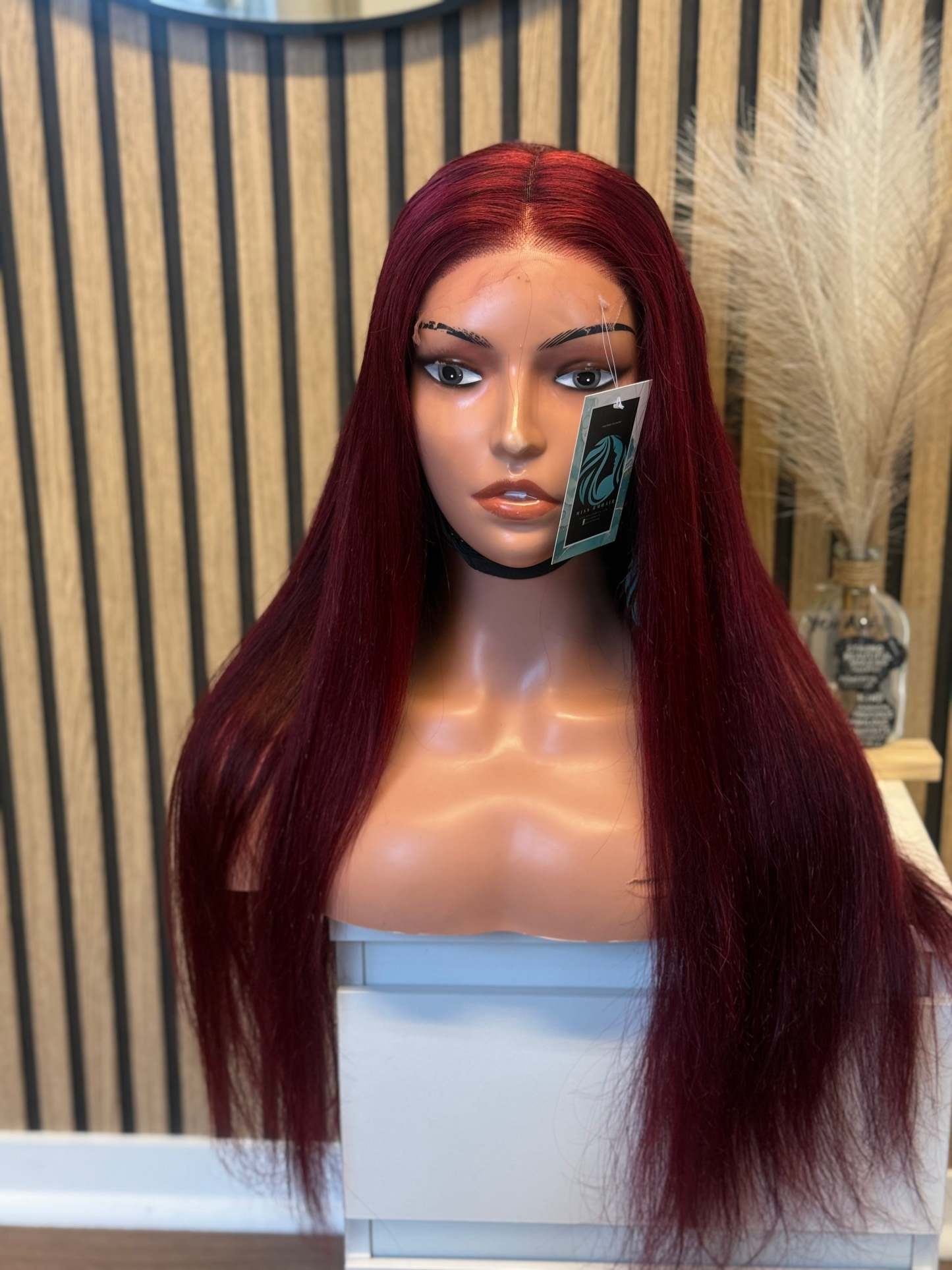 Perruque glueless en cheveux vierges humains CLAUDIA – Prête à porter