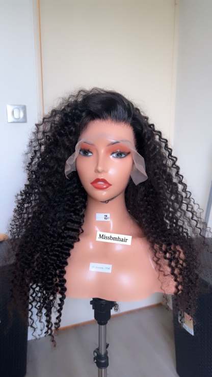 Perruque glueless en cheveux vierges humains HAYDEN – Prête à porter