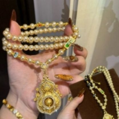 Diamond-Accented Gourd Faux Pearl Necklace Rotatable Pendant Elegant Versatile Chinese Style Long Sweater Chain for Women from a Millennium-Old Ancient Temple-WiAuGem