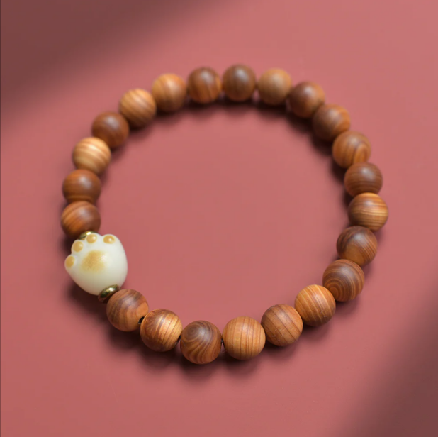 Whisker Talisman Cat's Paw Mysore Cliff Cypress Bracelet-WiAuGem