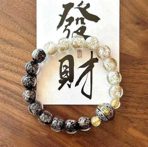 Luminous Gold-Foil Glass Luck Bracelet with Turning Beads-WiAuGem