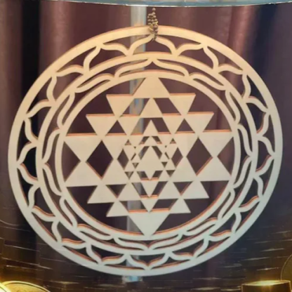 Kreativer Holzanhänger für Zuhause