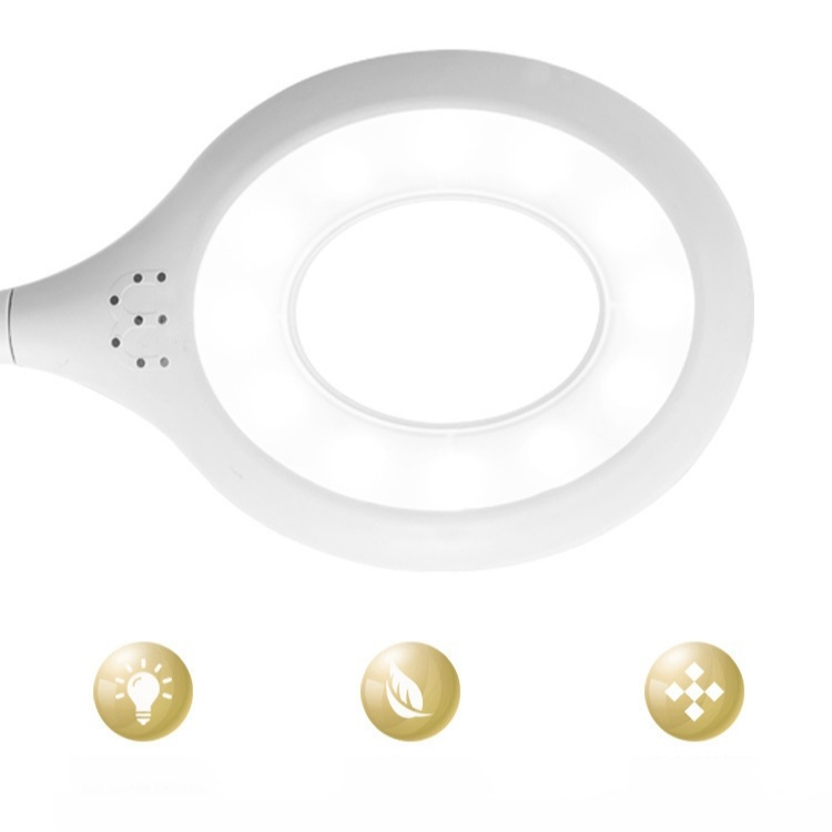 Noční světlo u postele