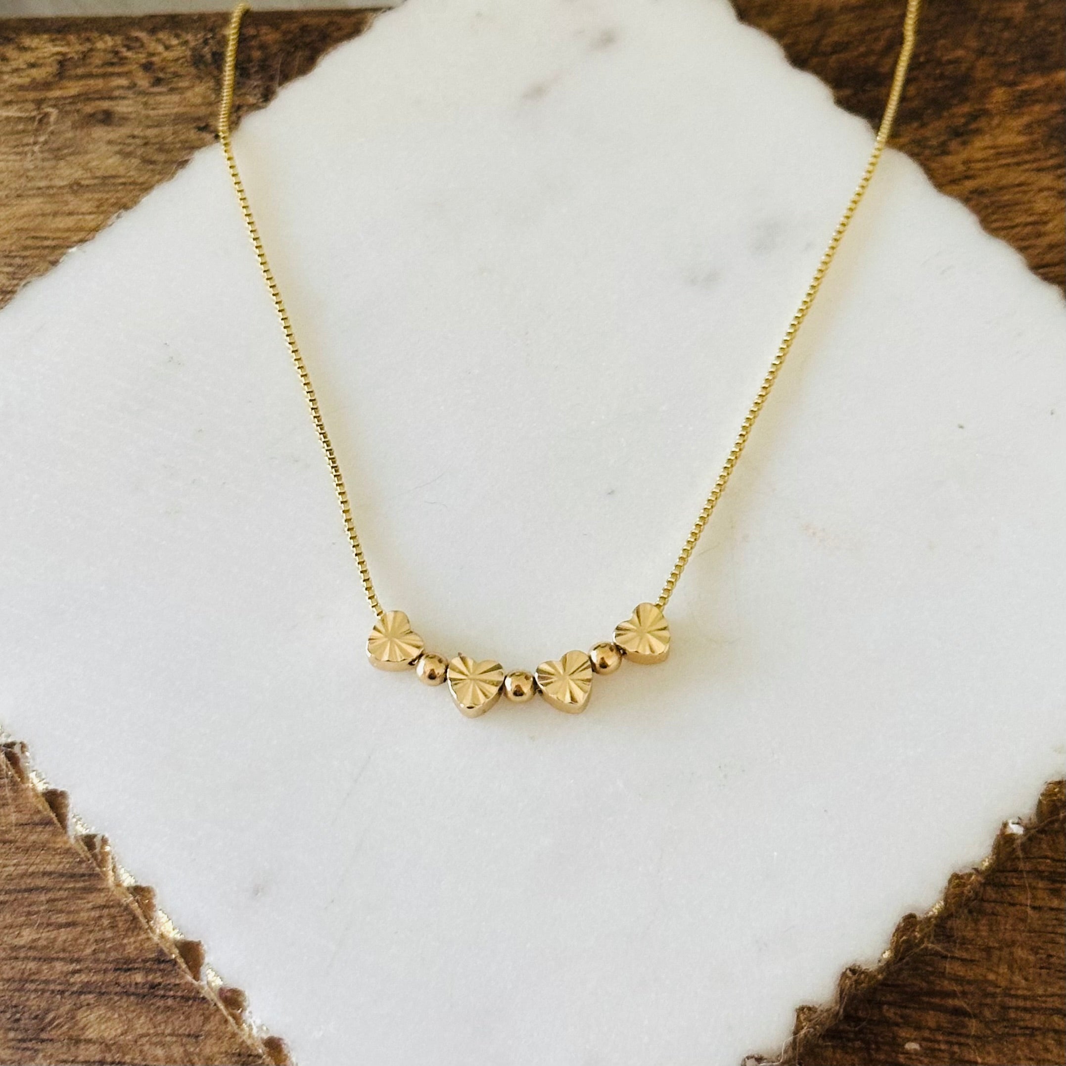 Bella mini szív medálok nyaklánc