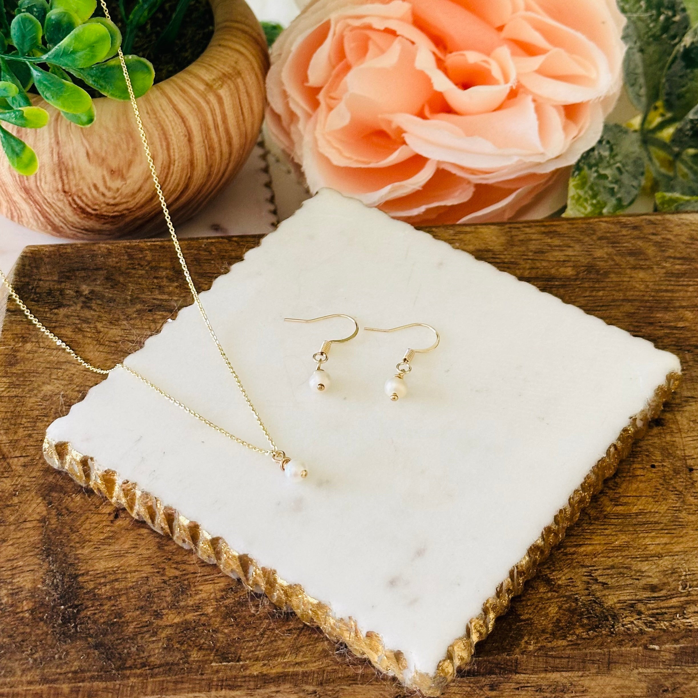 Greta édesvízi gyöngy nyaklánc szett