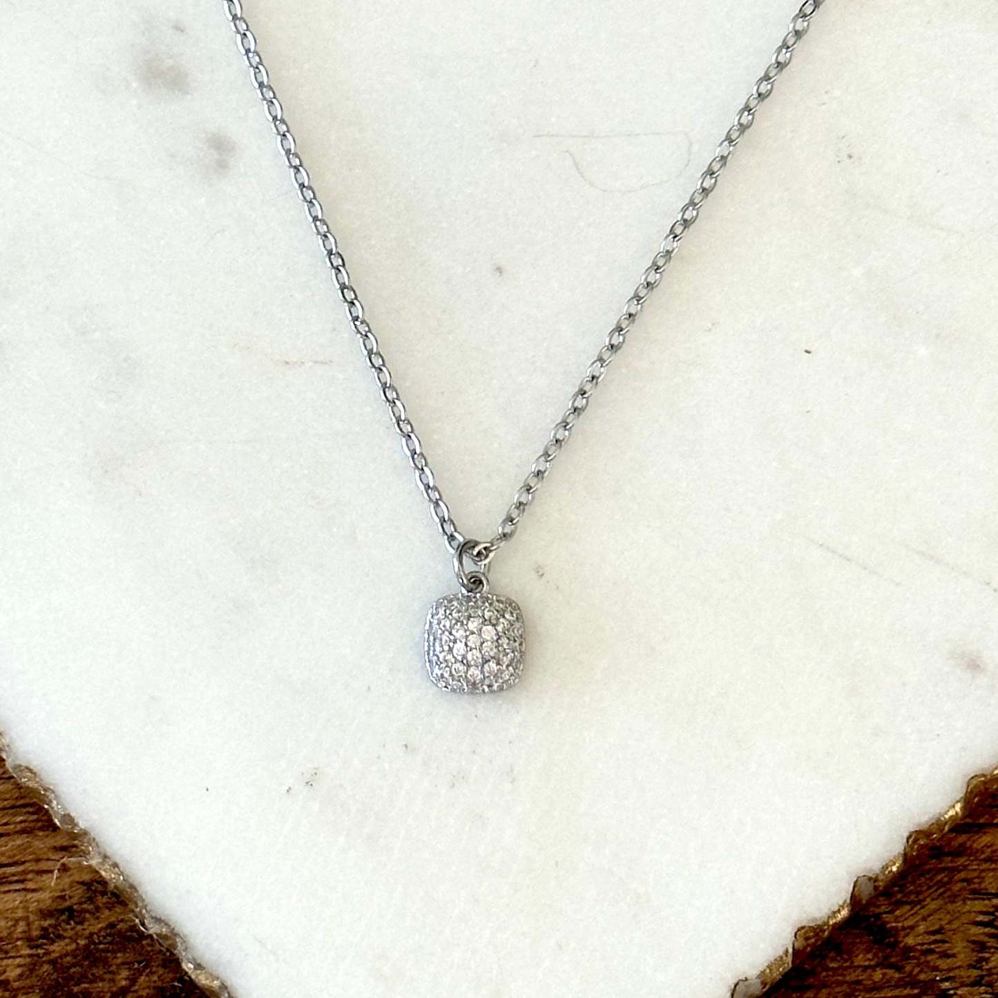 Tessa CZ négyzet medál nyaklánc